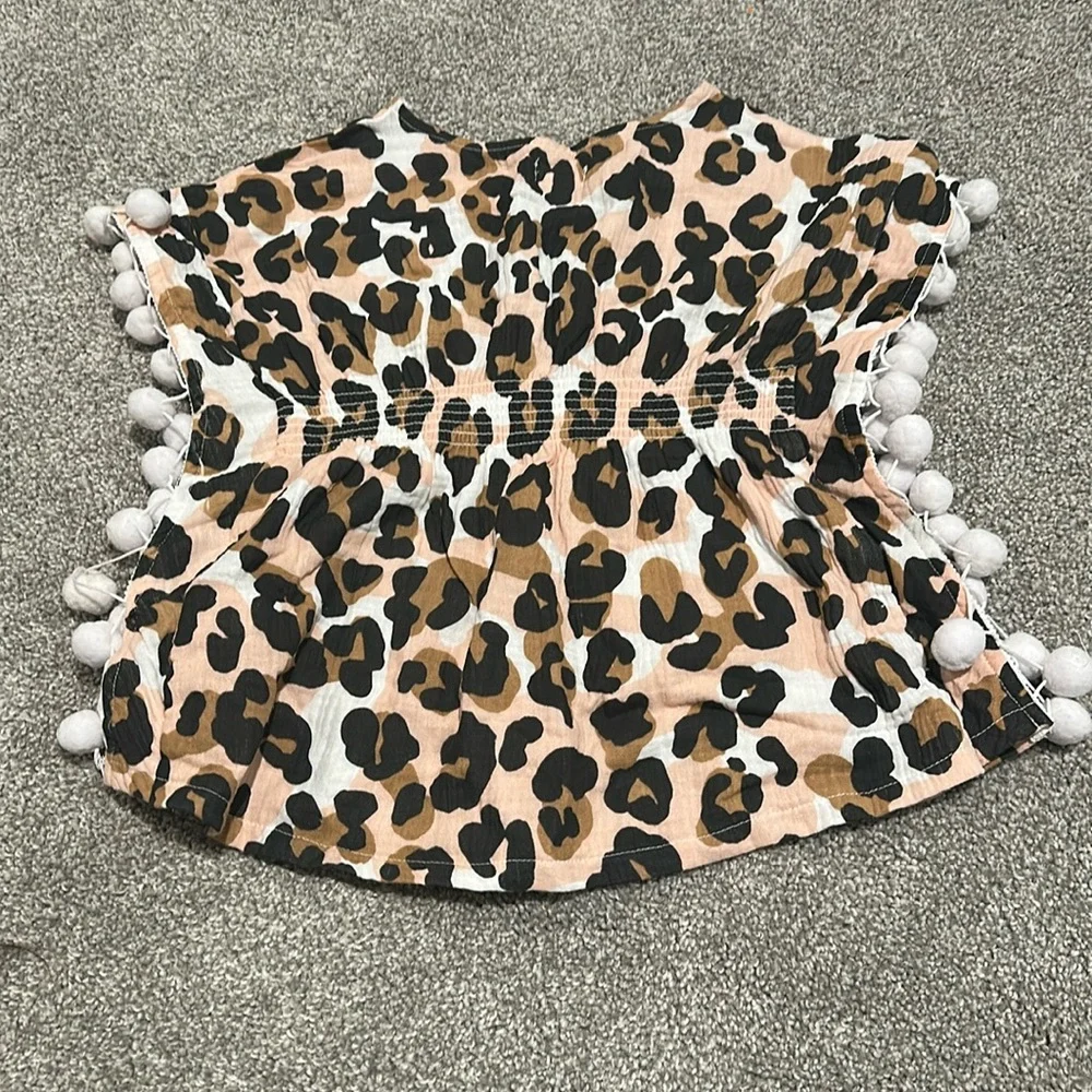 Mud Pie Leopard Cheetah beach cover up with Pom Pom‎ hem size 2T-3T